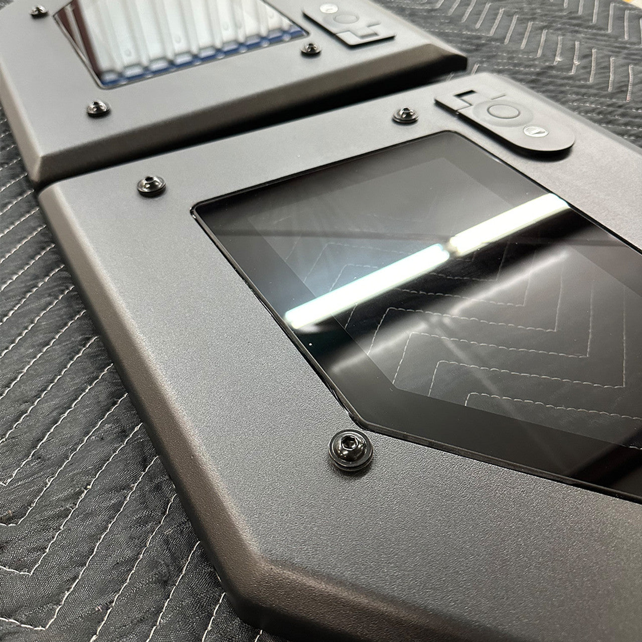 Replacement Gullwing Windows with Glass