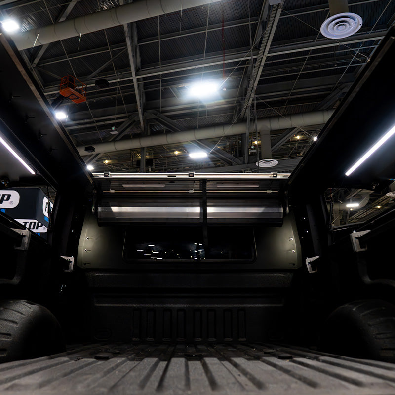 Truck Shell with Retractable Roof