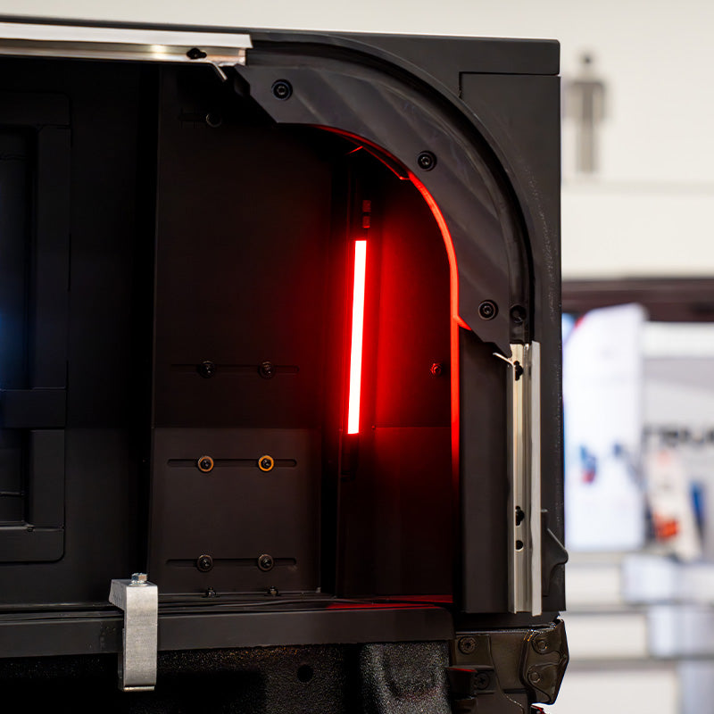 Truck Shell with Retractable Roof