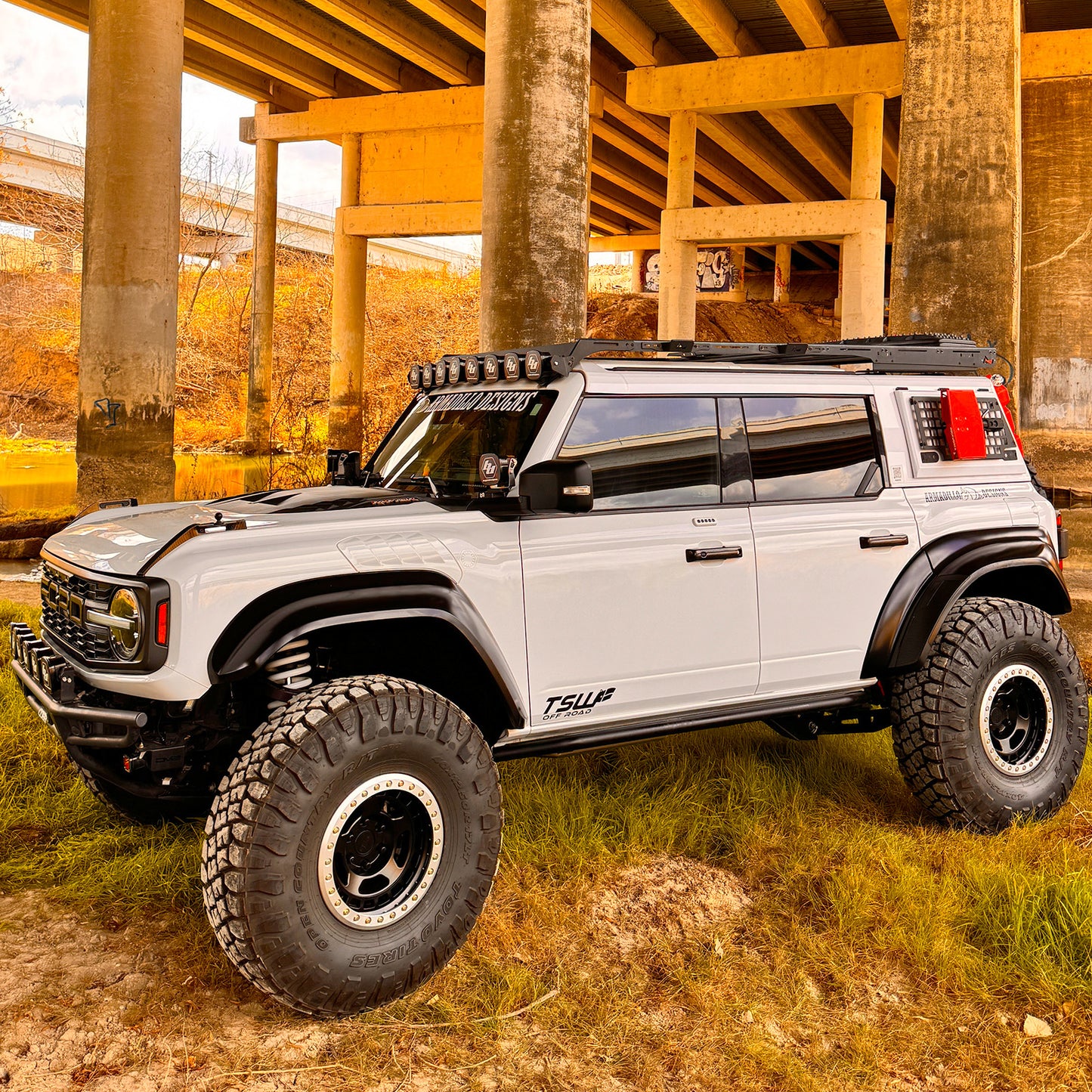 TrailRax Adapter Plate for Armadillo Hard Tops