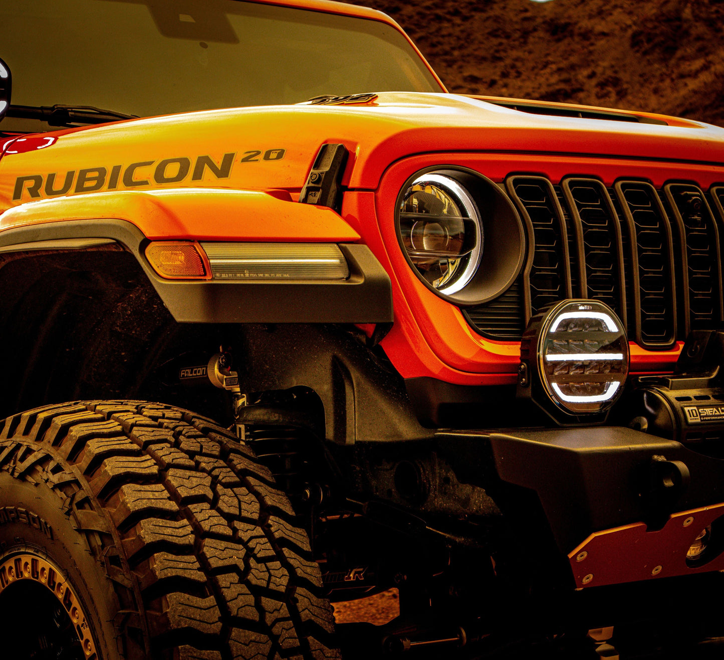 MoTLEY Industries - 7" Driving light w/ DRL