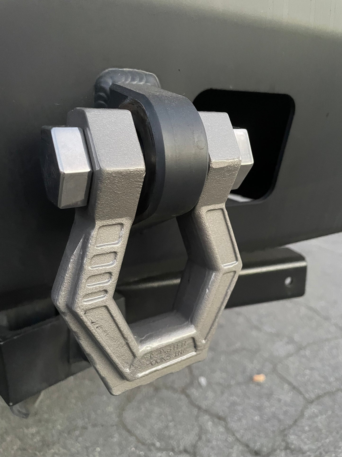 7/8" KEY LOCKING PIN (MH-LPSH78) SHACKLE LOCK