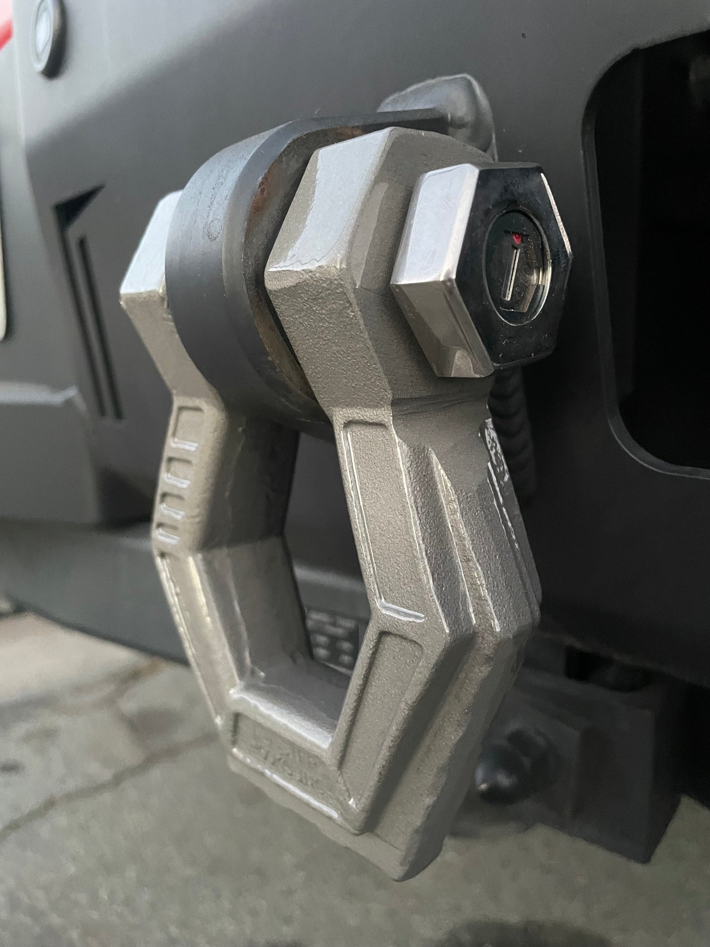 7/8" KEY LOCKING PIN (MH-LPSH78) SHACKLE LOCK