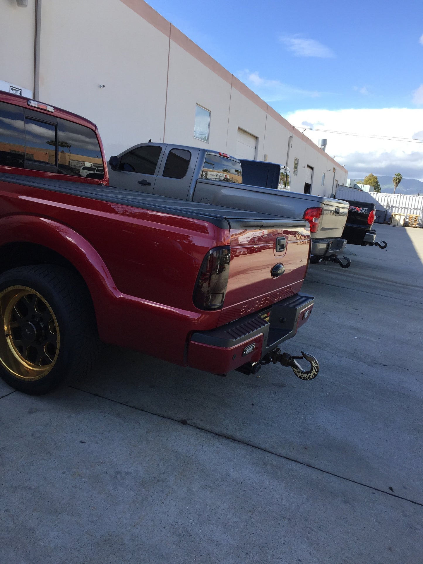 MONSTER HITCH HOOK